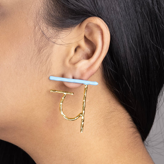 च Highlighter Earring