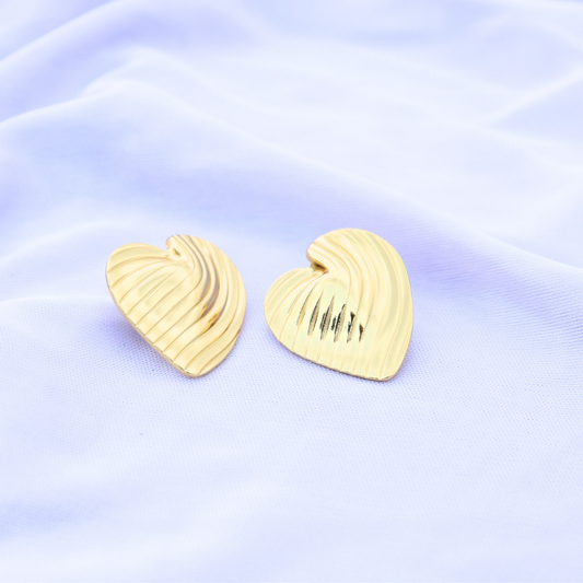 BOLD HEART TEXTURED STUDS