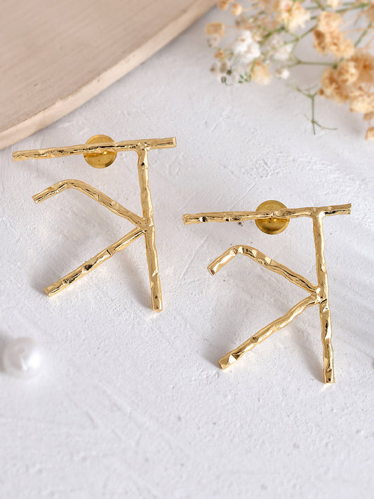 त्र Earring